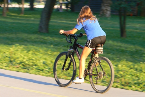 Bicicleta ca mijloc de pierdere în greutate: regulile de bază pentru slăbit