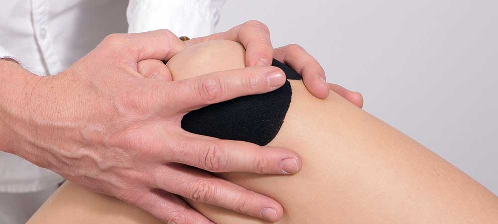 Totul despre artrita genunchiului - Simptome, tipuri, tratament | mysneakers.ro