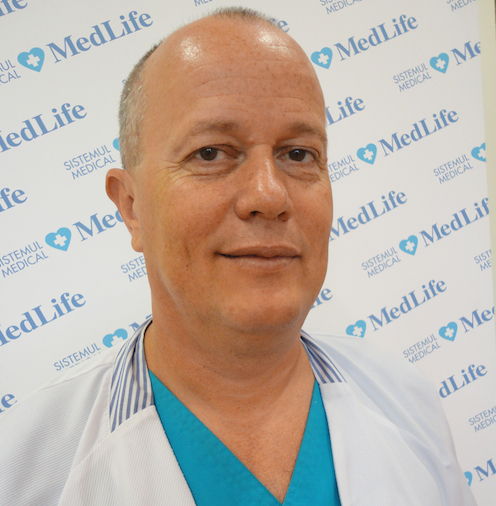 So-called Officials Diver INTERVIU Dr. Dorin Claici, singurul medic urolog din Romania care opereaza  adenomul de prostata cu laser prin metoda HoLep: Pacientii pot pleca acasa  a doua zi dupa operatie | MedLife