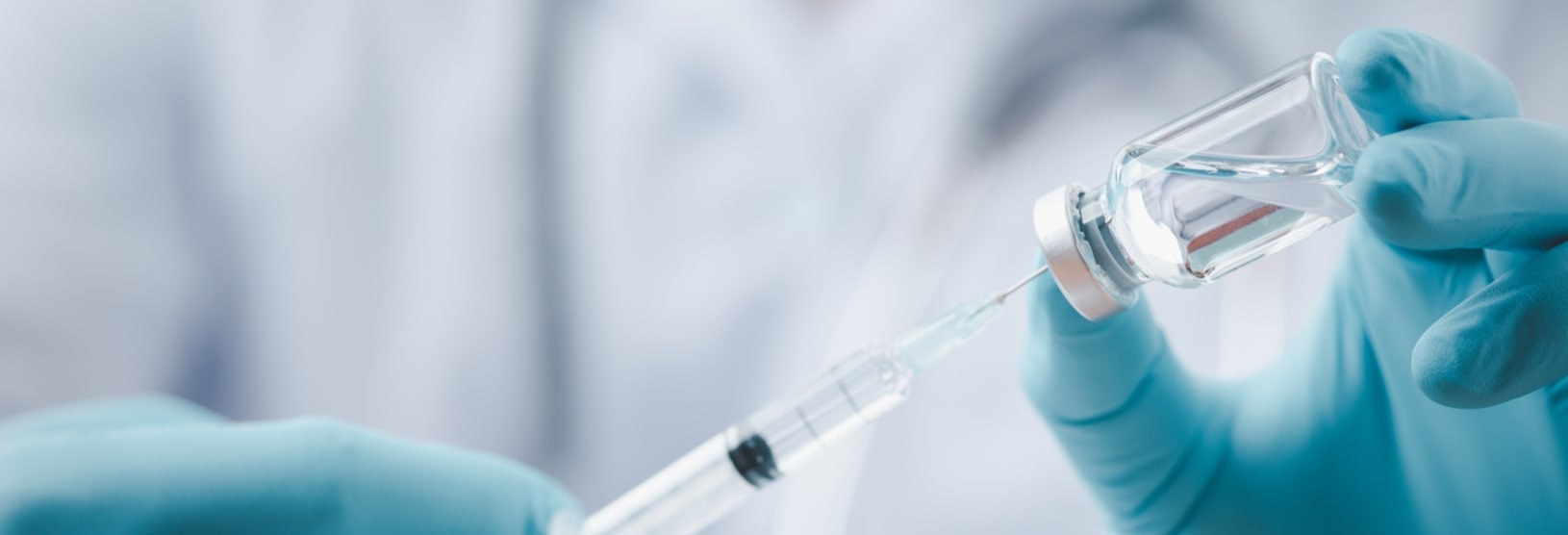 Sondaj: Intenția de vaccinare în România este mult sub valorile la care era estimată inițial.