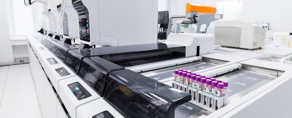 Laborator complet automatizat