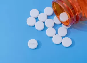 Pastila unui medicament antiinflamator nesteroidian pentru durere si inflamatie