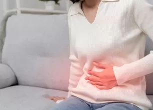 Femeie cu durere abdominala si disconfort gastric.