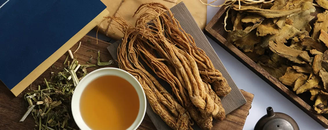 Radacini de angelica pe tava dreptunghiulara