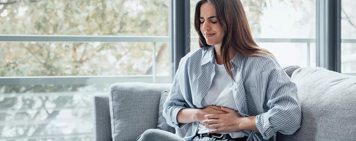 Femeie cu senzatie de greata