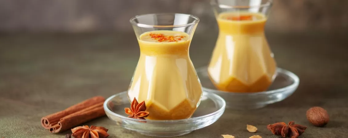 Cani cu turmeric latte si scortisoara