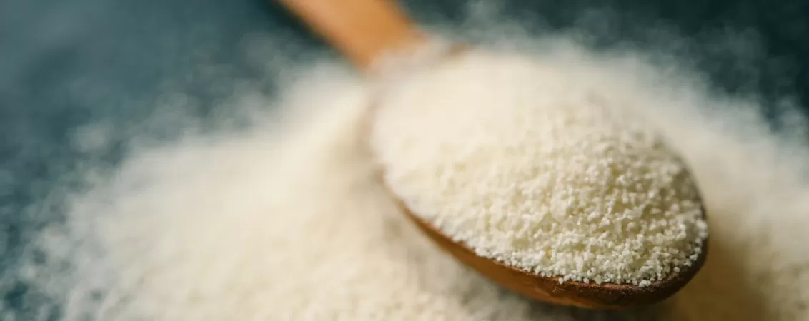 Gris intr-o lingura de lemn