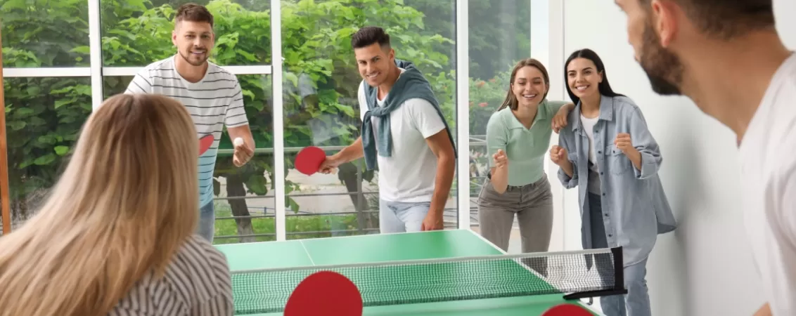 Joc de ping pong la dublu