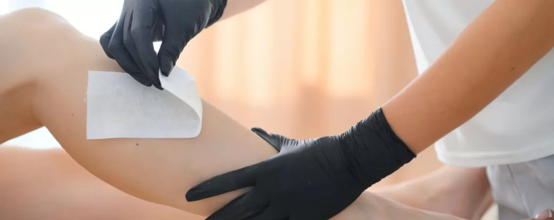 Epilare cu ceara si cu benzi