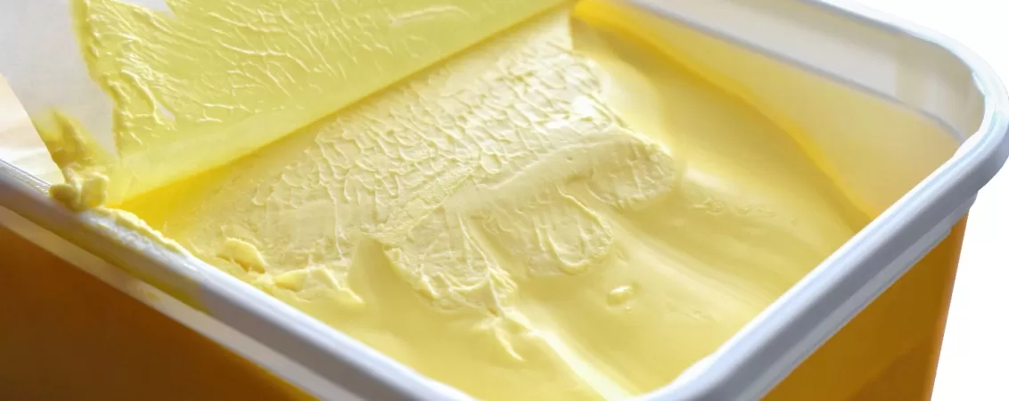 Desfacere cutie de margarina moale
