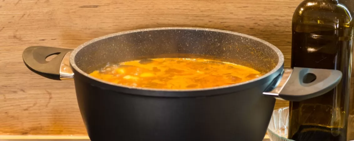 Incalzire oala de supa