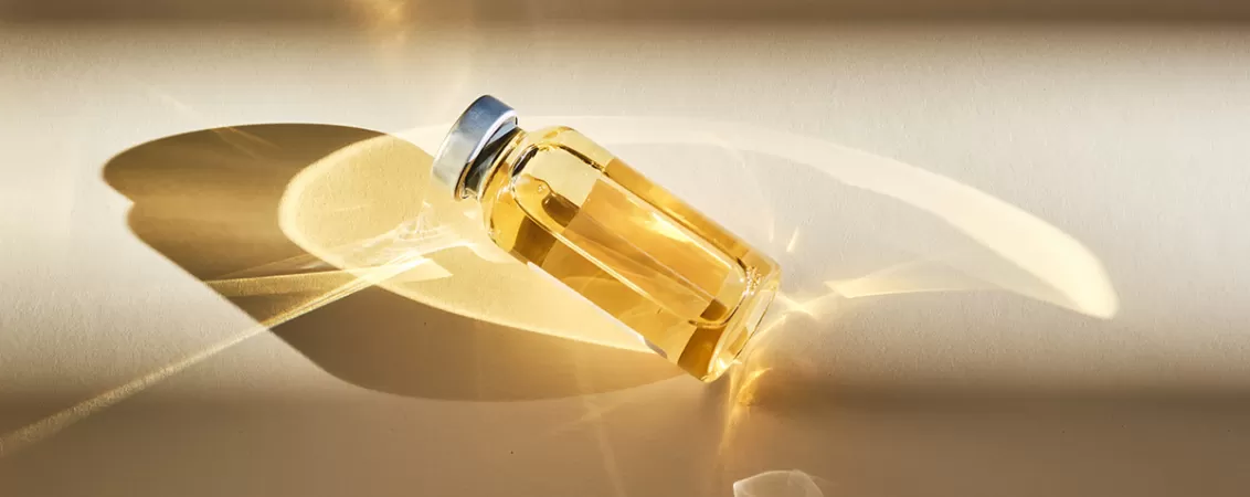 Fiola cu solutie injectabila cu produs medicamentos
