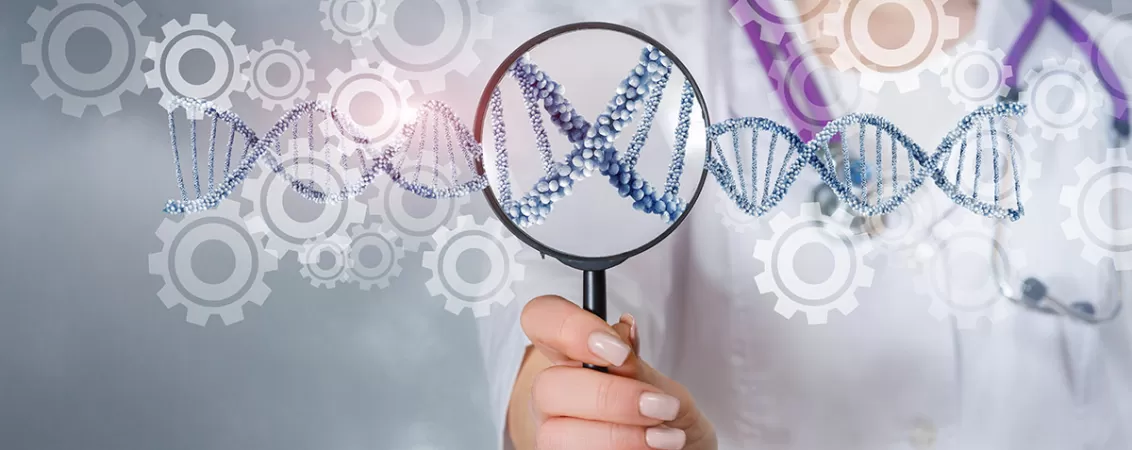 Medic explicand mecanismul genetic si structura ADN