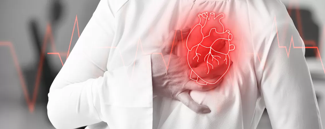 O femeie in varsta sufera un atac de cord acasa