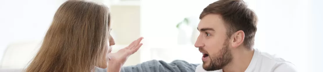 Discutii in cuplu cauzate de sindromul Peter Pan