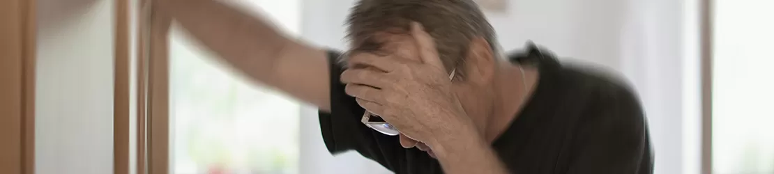 Barbat cu ameteala si vertij cauzate de sincopa