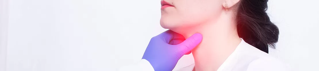 Medic specialist care stabileste diagnosticul pentru epiglotita