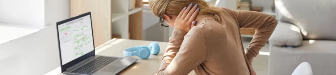 Femeie cu durere de spate