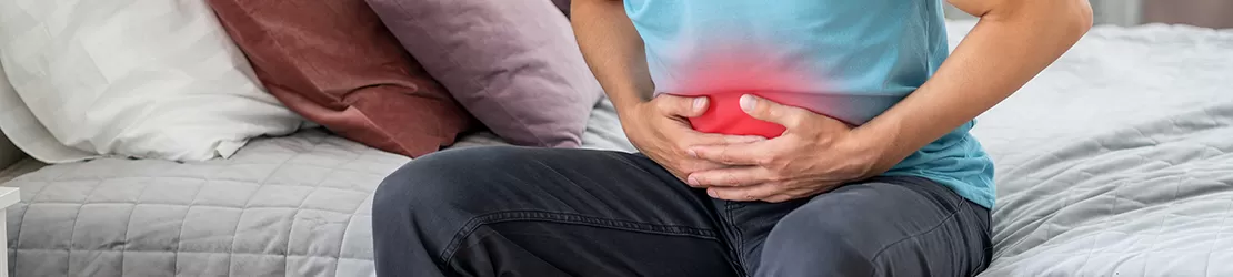 barbat cu durere abdominala cauzata de pancreatita cronica