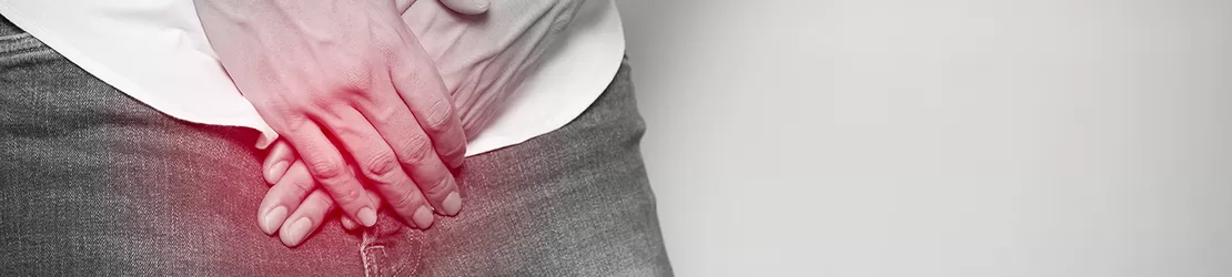 barbat cu durere in zona inghinala