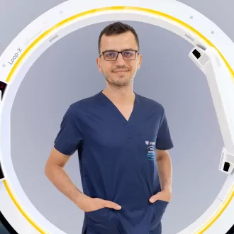 suita robotica brainlab ce avantaje are in tratamentele chirurgicale