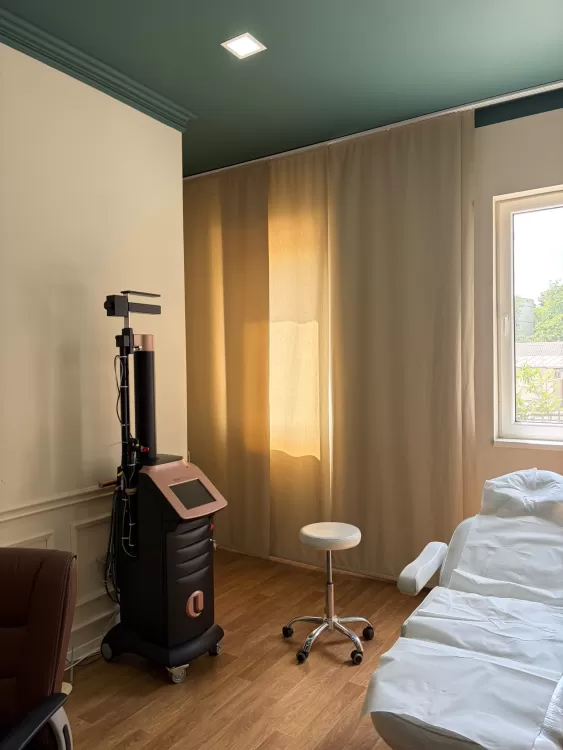 Clinica DermaLife Iasi