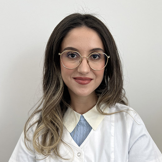 Doctor Dr. Vlad Elena-Andreea