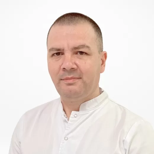 Doctor Dinu Cristinel