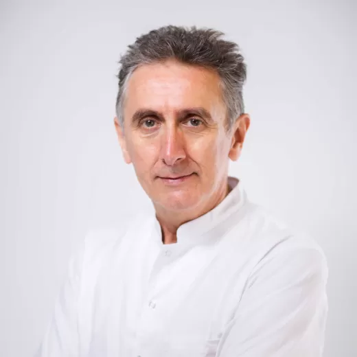 Doctor Uscatu Marius Mihail